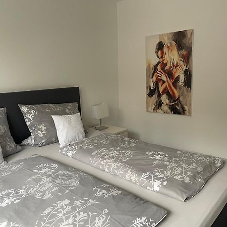 Appartement Im Herzen Von Leimen Exteriör bild
