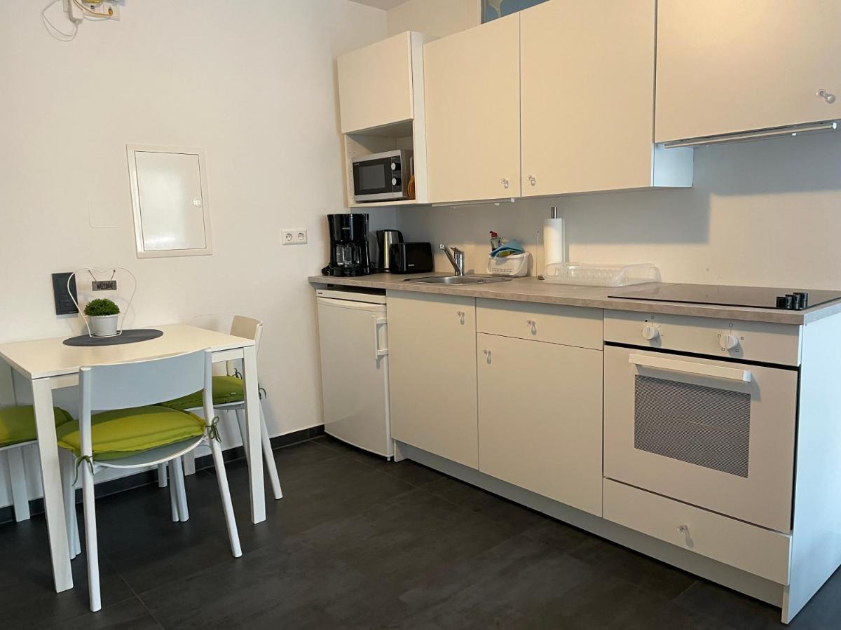 Appartement Im Herzen Von Leimen Exteriör bild