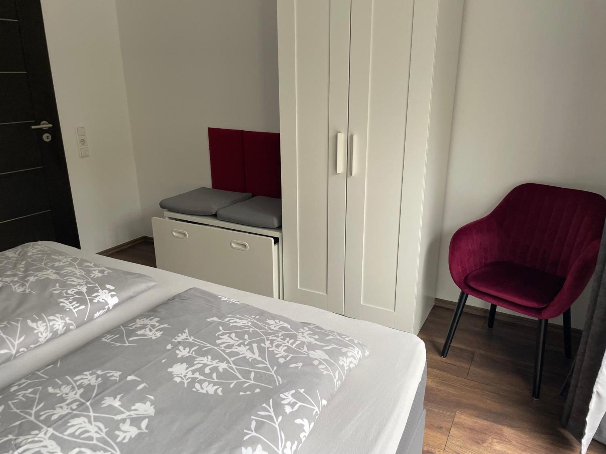 Appartement Im Herzen Von Leimen Exteriör bild